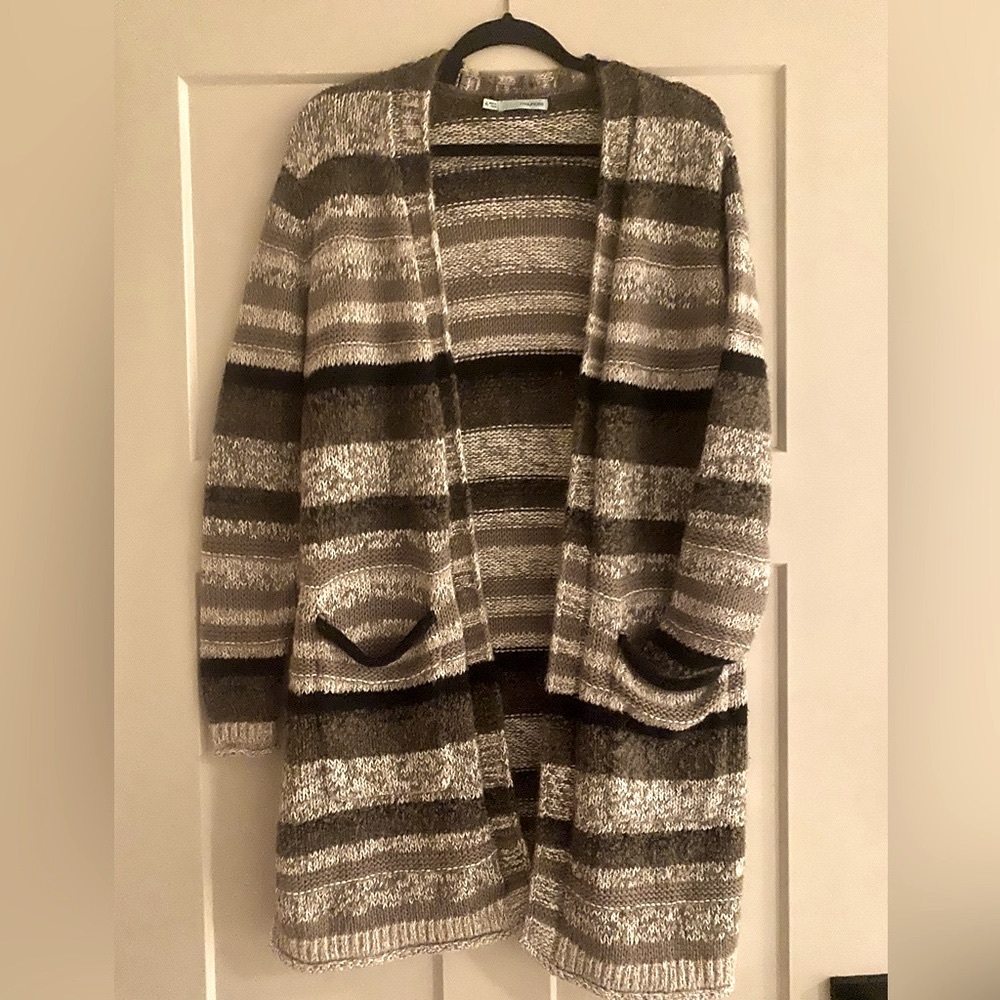 MAURICE’S women’s long cardigan - XL - Warm and classic!